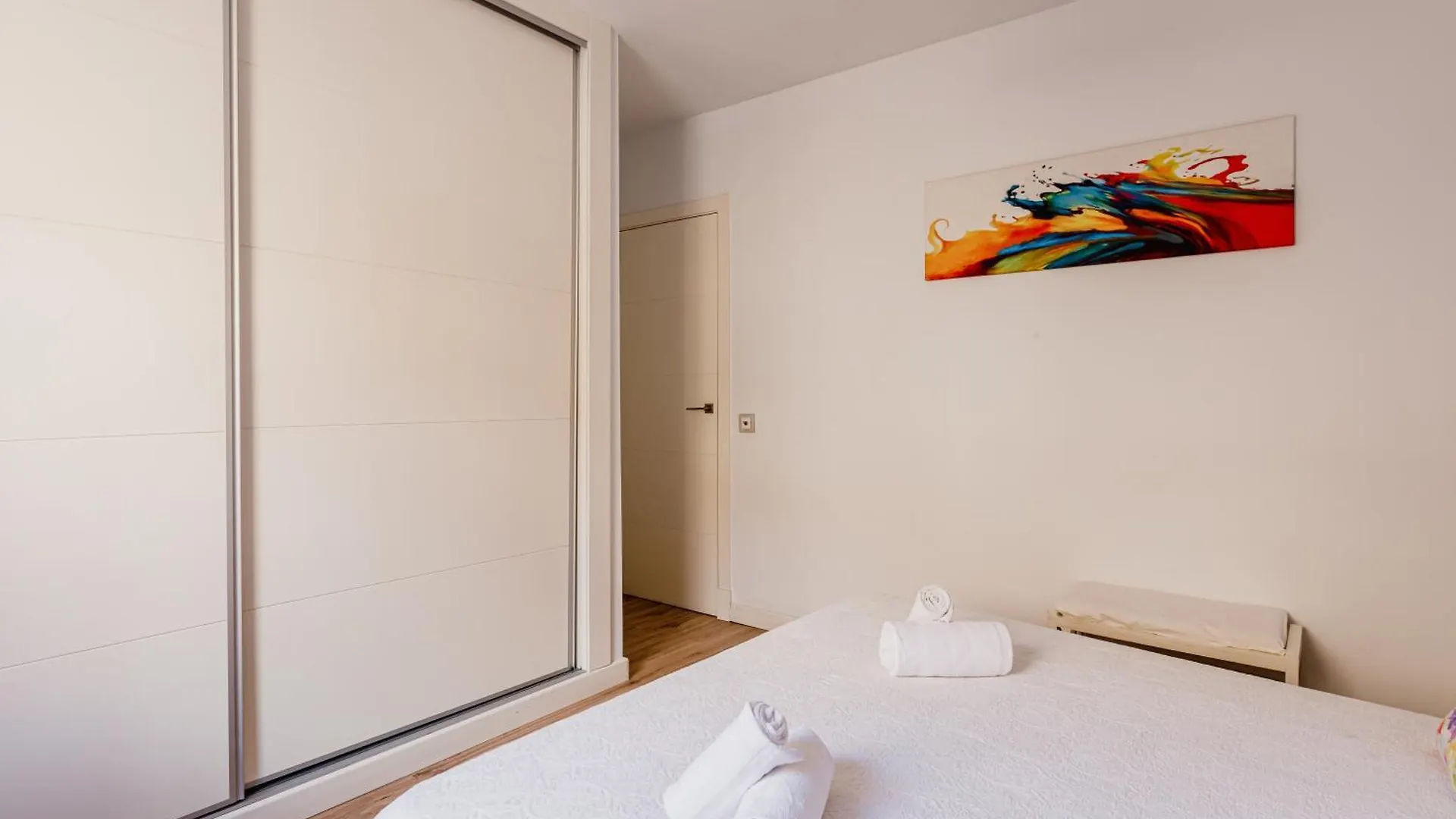 Modern And Functional In Sierpes Sevilla Centro 0*, Seville Spain